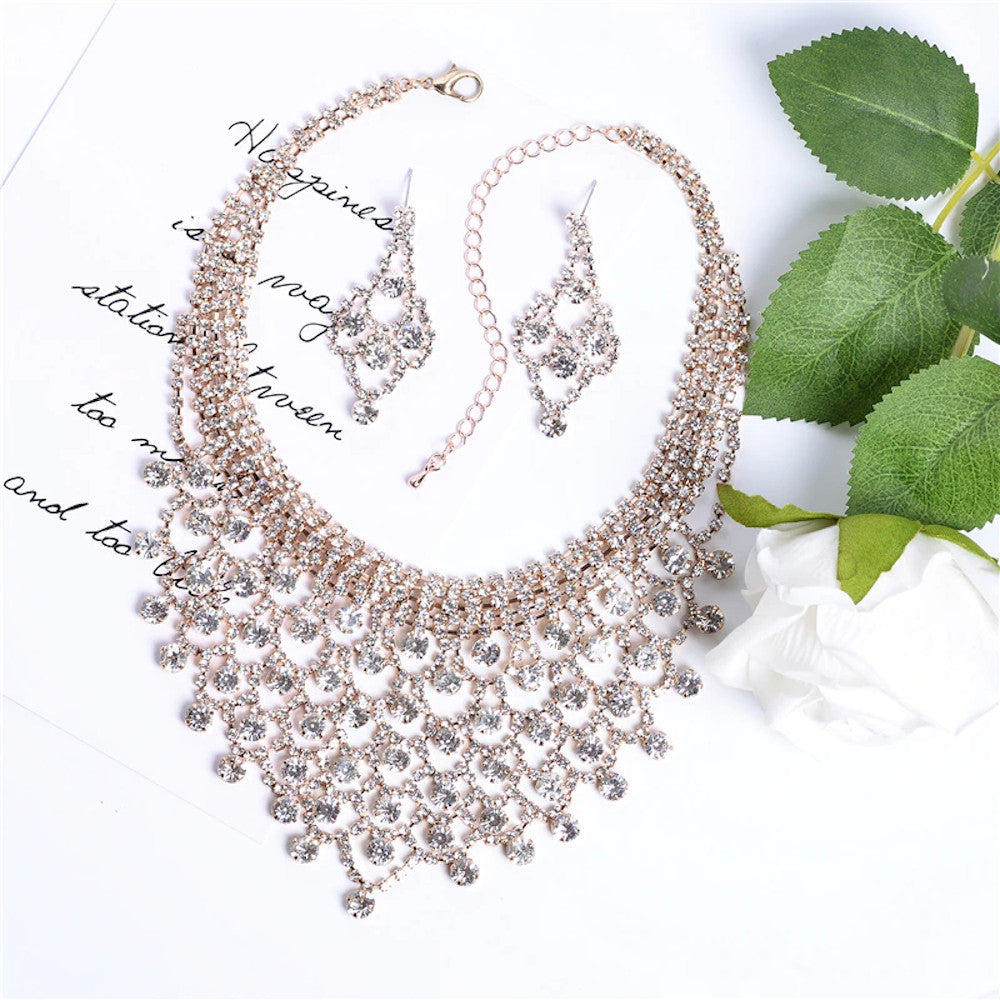 Gorgeous and Elegant Sparkling Rhinestones Crystal Choker Necklaces 